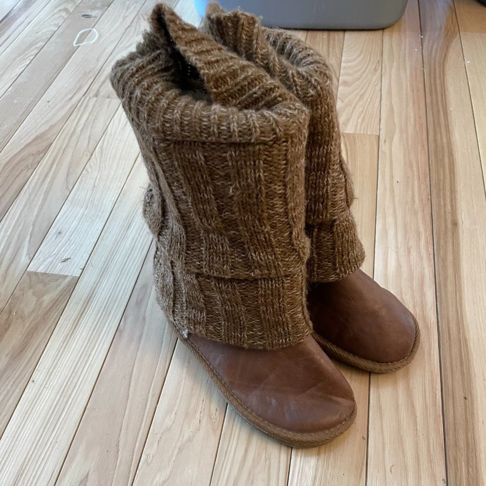 Girls Brown Boots with Knit Overlay - Picture 1 of 4